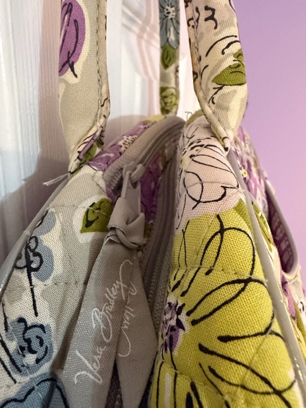 Vera Bradley”Watercolor” Bowler Satchel Bag -Retired Floral Pattern EUC
